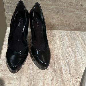 Nine West Black Patent Heels - Size 8